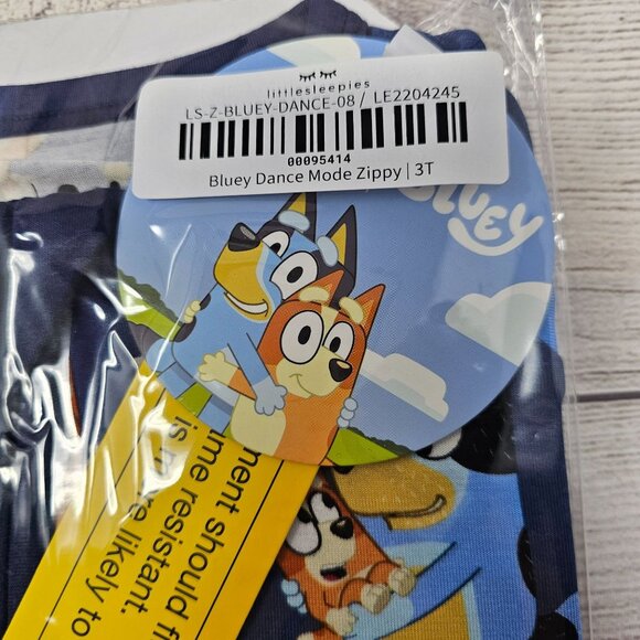 NEW!! Little Sleepies Bluey Dance Mode Zippy Size 3T - Picture 2 of 3